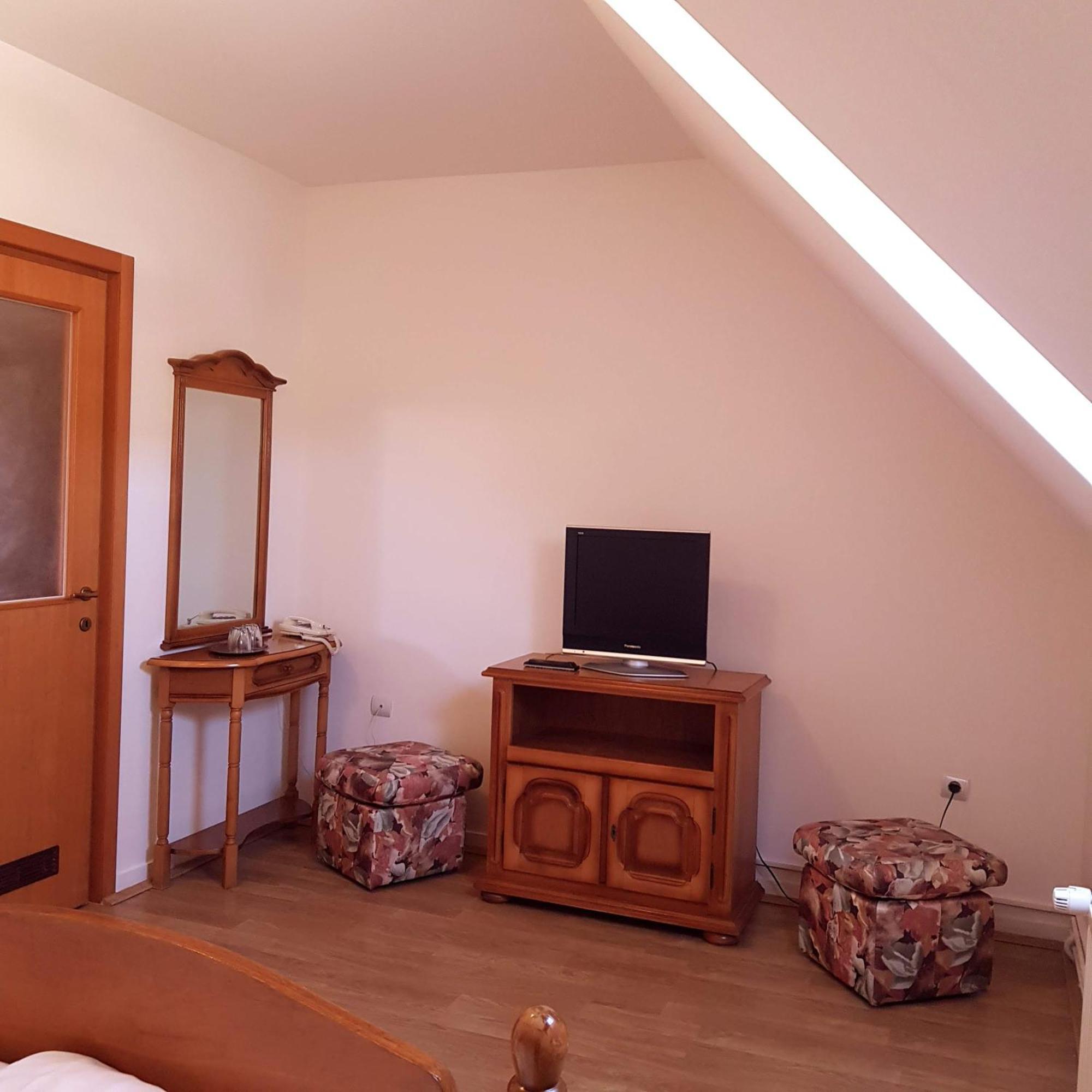 Motel Vector Găeşti Buitenkant foto